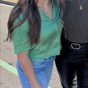 Silky green top